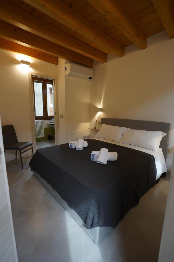 Apartment Aureggio เบลลาโจ ภายนอก รูปภาพ