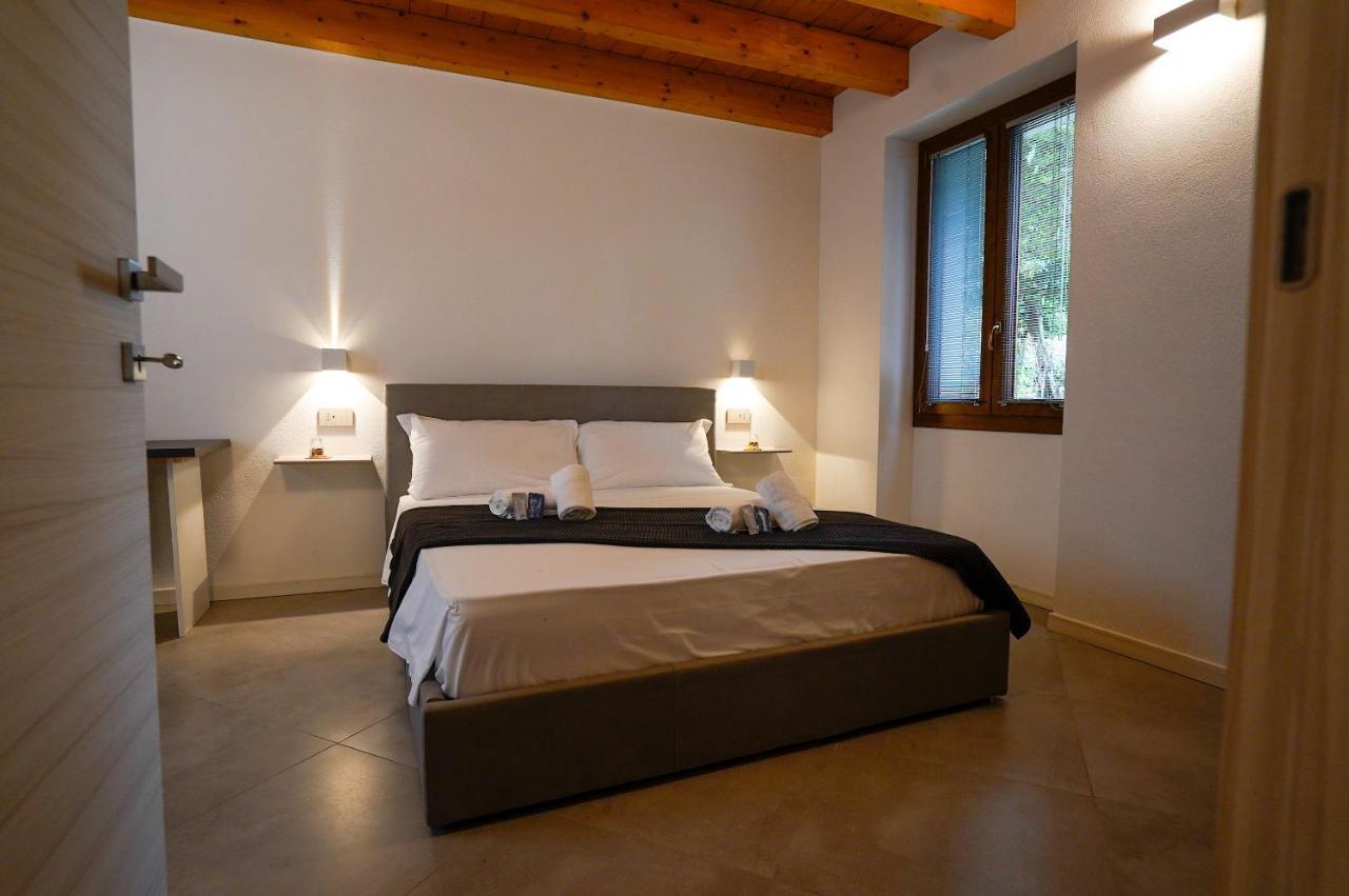 Apartment Aureggio เบลลาโจ ภายนอก รูปภาพ